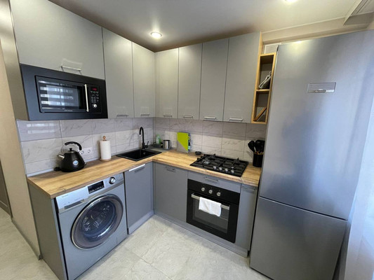 Продам однокомнатную (1-комн.) квартиру, Невская (Центральный р-н) ул, 10, Сочи г