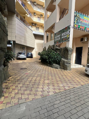 Продам однокомнатную (1-комн.) квартиру, Победы (Лазаревский р-н) ул, 153к3, Сочи г