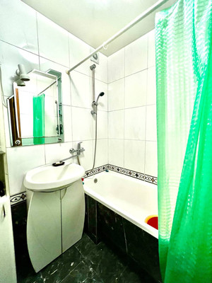 Продам многокомнатную квартиру, Победы (Лазаревский р-н) ул, 170, Сочи г