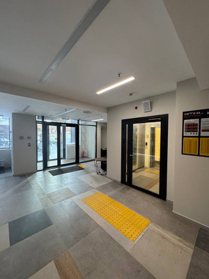 Продам трехкомнатную (3-комн.) квартиру, Шмитовский проезд, 39к6, Москва г