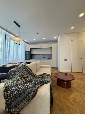 Продам трехкомнатную (3-комн.) квартиру, Шмитовский проезд, 39к6, Москва г