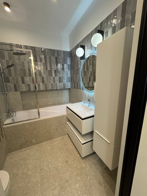 Продам трехкомнатную (3-комн.) квартиру, Шмитовский проезд, 39к6, Москва г