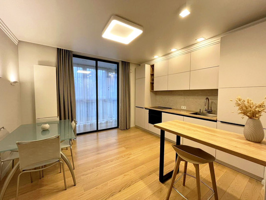 Продам двухкомнатную (2-комн.) квартиру, Куйбышева ул, 68а, Калининград г