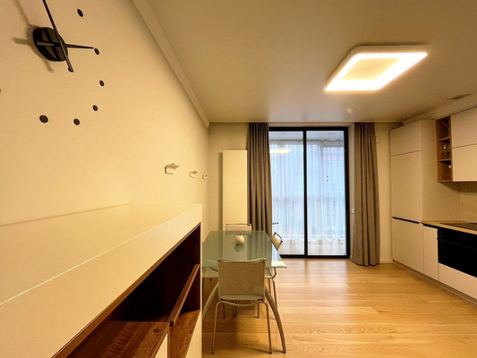 Продам двухкомнатную (2-комн.) квартиру, Куйбышева ул, 68а, Калининград г