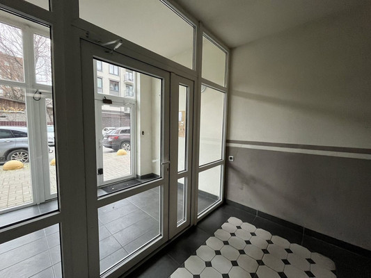 Продам двухкомнатную (2-комн.) квартиру, Куйбышева ул, 68а, Калининград г