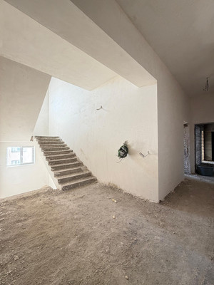 Продам однокомнатную (1-комн.) квартиру, Солнечная ул, 8, Нальчик г