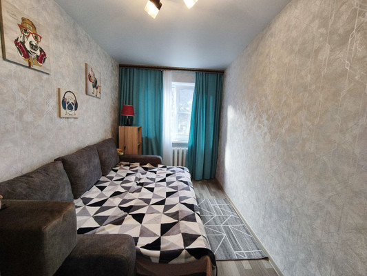 Продам трехкомнатную (3-комн.) квартиру, Фрунзе ул, 22, Туапсе г