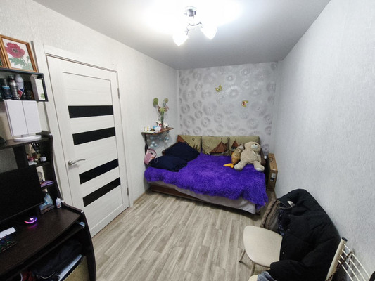 Продам трехкомнатную (3-комн.) квартиру, Фрунзе ул, 22, Туапсе г