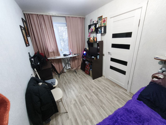 Продам трехкомнатную (3-комн.) квартиру, Фрунзе ул, 22, Туапсе г