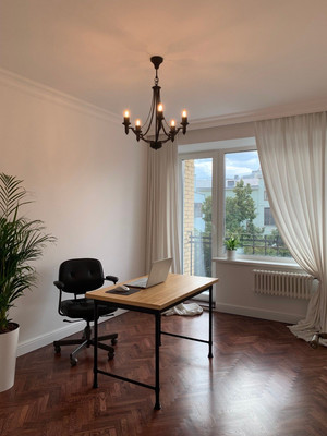 Продам трехкомнатную (3-комн.) квартиру, Никитский б-р, 17, Москва г