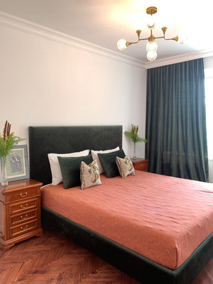 Продам трехкомнатную (3-комн.) квартиру, Никитский б-р, 17, Москва г