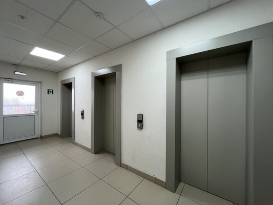 Продам трехкомнатную (3-комн.) квартиру, Гарнизонный пер, 1А, Ростов-на-Дону г