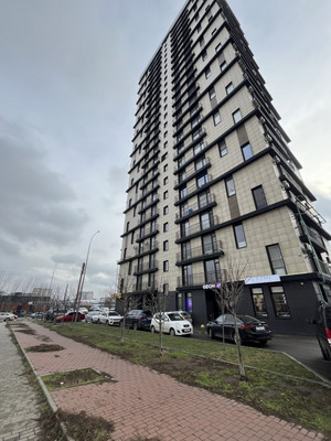 Продам трехкомнатную (3-комн.) квартиру, Гарнизонный пер, 1А, Ростов-на-Дону г