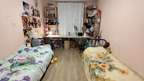 Продам трехкомнатную (3-комн.) квартиру, Куприна пр-кт, 32к2, Сосенское п