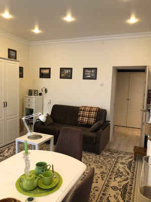 Продам двухкомнатную (2-комн.) квартиру, Большая Санкт-Петербургская ул, 29/1, Великий Новгород г