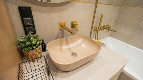 Продам трехкомнатную (3-комн.) квартиру, Волоколамское ш, 95к2, Москва г