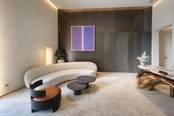 Продам трехкомнатную (3-комн.) квартиру, Волоколамское ш, 95к2, Москва г