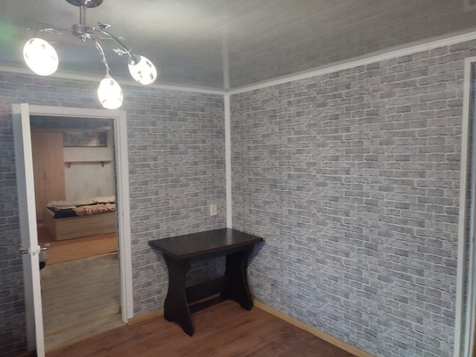 Продам трехкомнатную (3-комн.) квартиру, Козлова ул, 92, Симферополь г