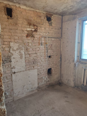 Продам трехкомнатную (3-комн.) квартиру, Беспалова ул, 106, Симферополь г