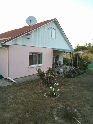 Продам дом, Центральная ул, Клиновка с, 0 км от города