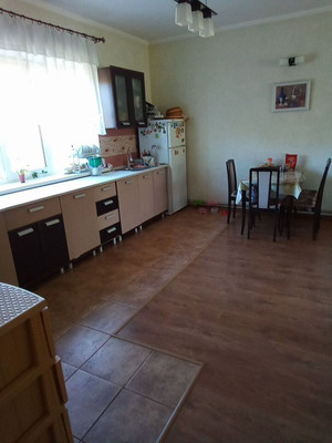 Продам дом, Центральная ул, Клиновка с, 0 км от города