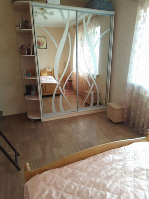 Продам дом, Центральная ул, Клиновка с, 0 км от города