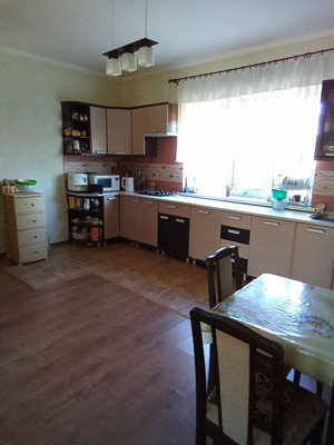 Продам дом, Центральная ул, Клиновка с, 0 км от города