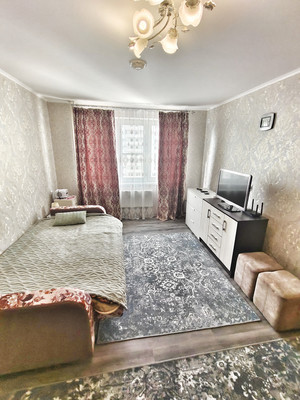 Продам однокомнатную (1-комн.) квартиру, им. писателя Знаменского пр-кт, 15, Краснодар г