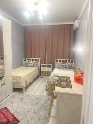 Продам трехкомнатную (3-комн.) квартиру, Тибетская ул, 1б, Ростов-на-Дону г