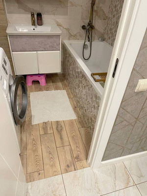 Продам трехкомнатную (3-комн.) квартиру, Тибетская ул, 1б, Ростов-на-Дону г