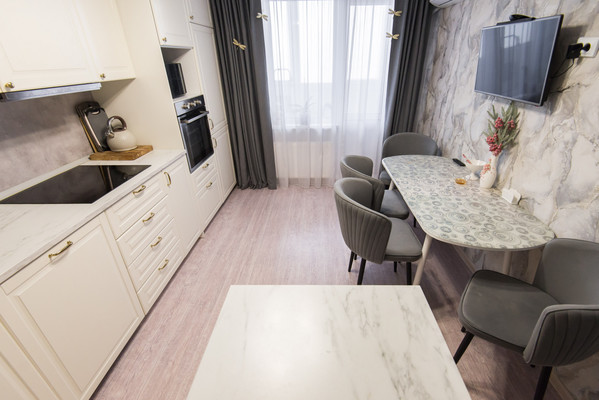 Продам трехкомнатную (3-комн.) квартиру, Андреева пер, 4к9, Ростов-на-Дону г