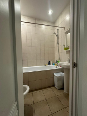 Продам однокомнатную (1-комн.) квартиру, Ясная ул, 3, Апрелевка г