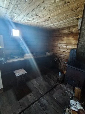 Продам дом, Чехова ул, Свирск г, 0 км от города