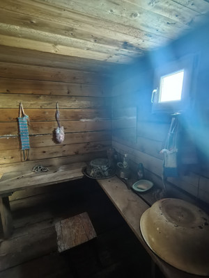 Продам дом, Чехова ул, Свирск г, 0 км от города