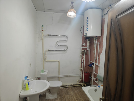 Продам дом, Советская ул, 15, Новониколаевка с, 0 км от города