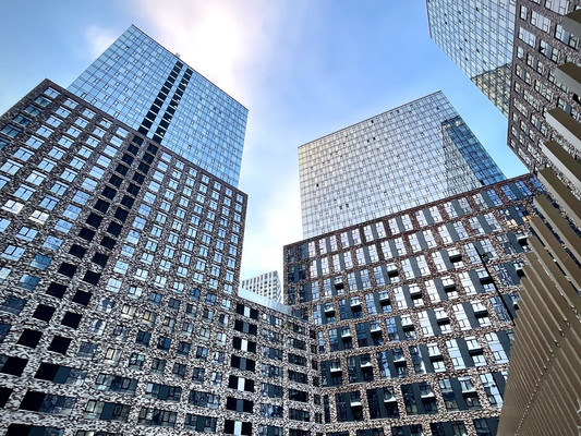 Продам трехкомнатную (3-комн.) квартиру, Причальный проезд, 10к1, Москва г