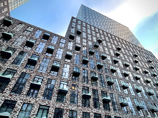 Продам трехкомнатную (3-комн.) квартиру, Причальный проезд, 10к1, Москва г