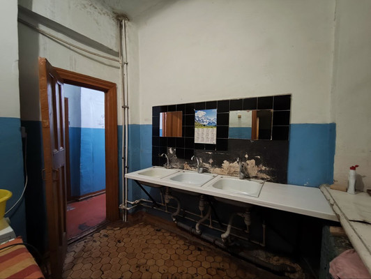 Продам комнату в 14-комн. квартире, Вагановых ул, 8, Пермь г