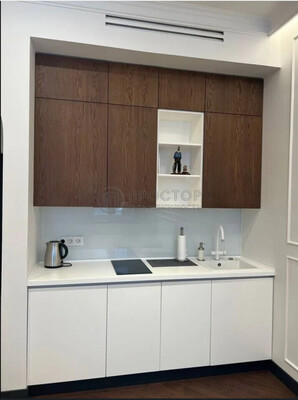 Продам однокомнатную (1-комн.) квартиру, Петровка ул, 26с3, Москва г