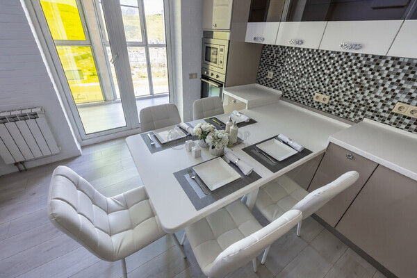 Продам трехкомнатную (3-комн.) квартиру, Юности ул, 9, Люберцы г