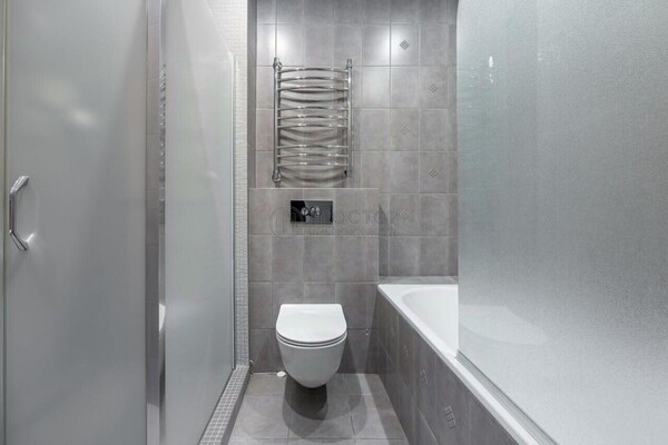 Продам трехкомнатную (3-комн.) квартиру, Юности ул, 9, Люберцы г