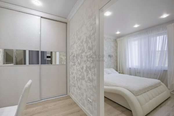 Продам трехкомнатную (3-комн.) квартиру, Юности ул, 9, Люберцы г