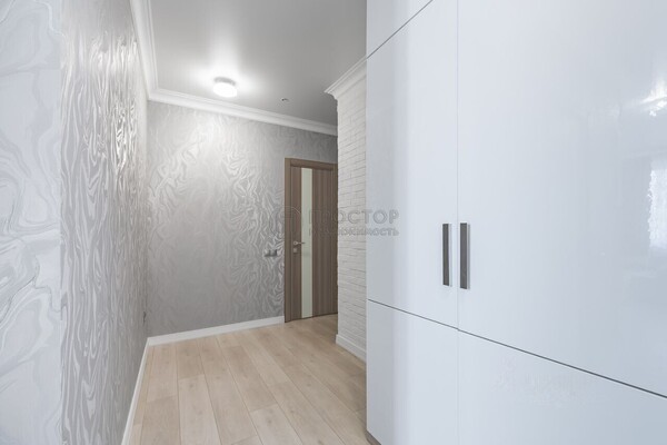 Продам трехкомнатную (3-комн.) квартиру, Юности ул, 9, Люберцы г