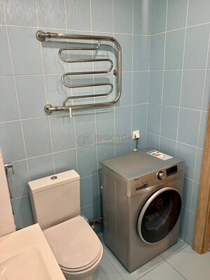 Продам двухкомнатную (2-комн.) квартиру, Маленковская ул, 12, Москва г