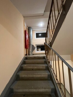 Продам двухкомнатную (2-комн.) квартиру, Маленковская ул, 12, Москва г