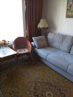 Продам двухкомнатную (2-комн.) квартиру, Изумрудная ул, 8, Москва г