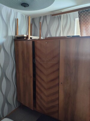 Продам двухкомнатную (2-комн.) квартиру, Изумрудная ул, 8, Москва г