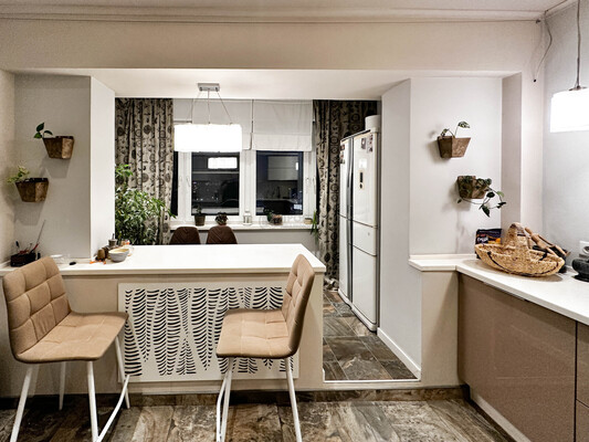 Продам трехкомнатную (3-комн.) квартиру, Павшинский б-р, 18, Красногорск г