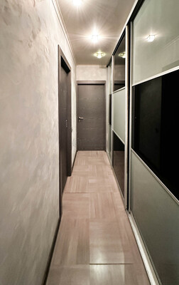 Продам трехкомнатную (3-комн.) квартиру, Павшинский б-р, 18, Красногорск г