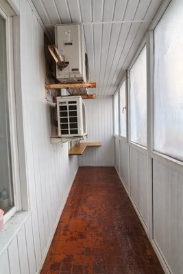 Продам трехкомнатную (3-комн.) квартиру, Октябрьская ул, 42, Москва г